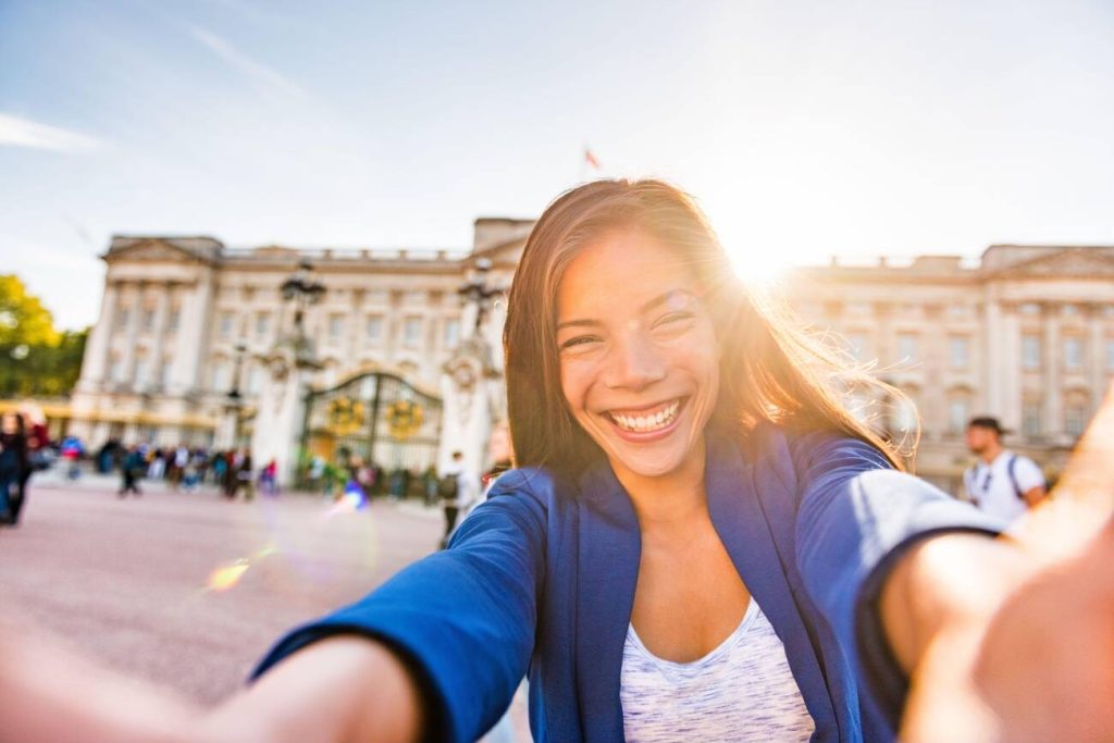 Making It As A Travel Vlogger: The Trek To Success